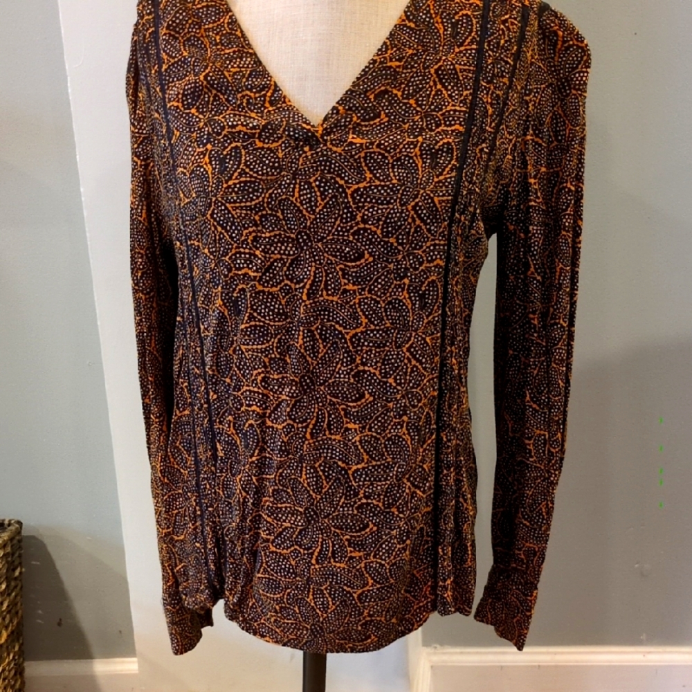 Hinge Floral V-Neck Blouse - Navy Blue and Orange